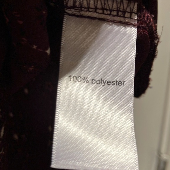 Maurices XL , roll tab sleeve, blouse. Deep wine color great condition. - Picture 4 of 5
